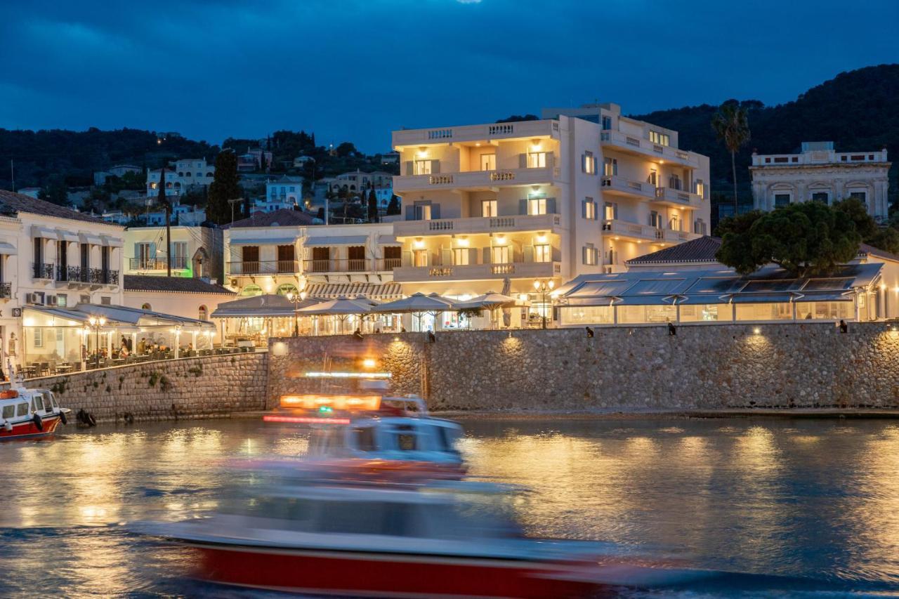 Hotel Roumani Spétses Buitenkant foto