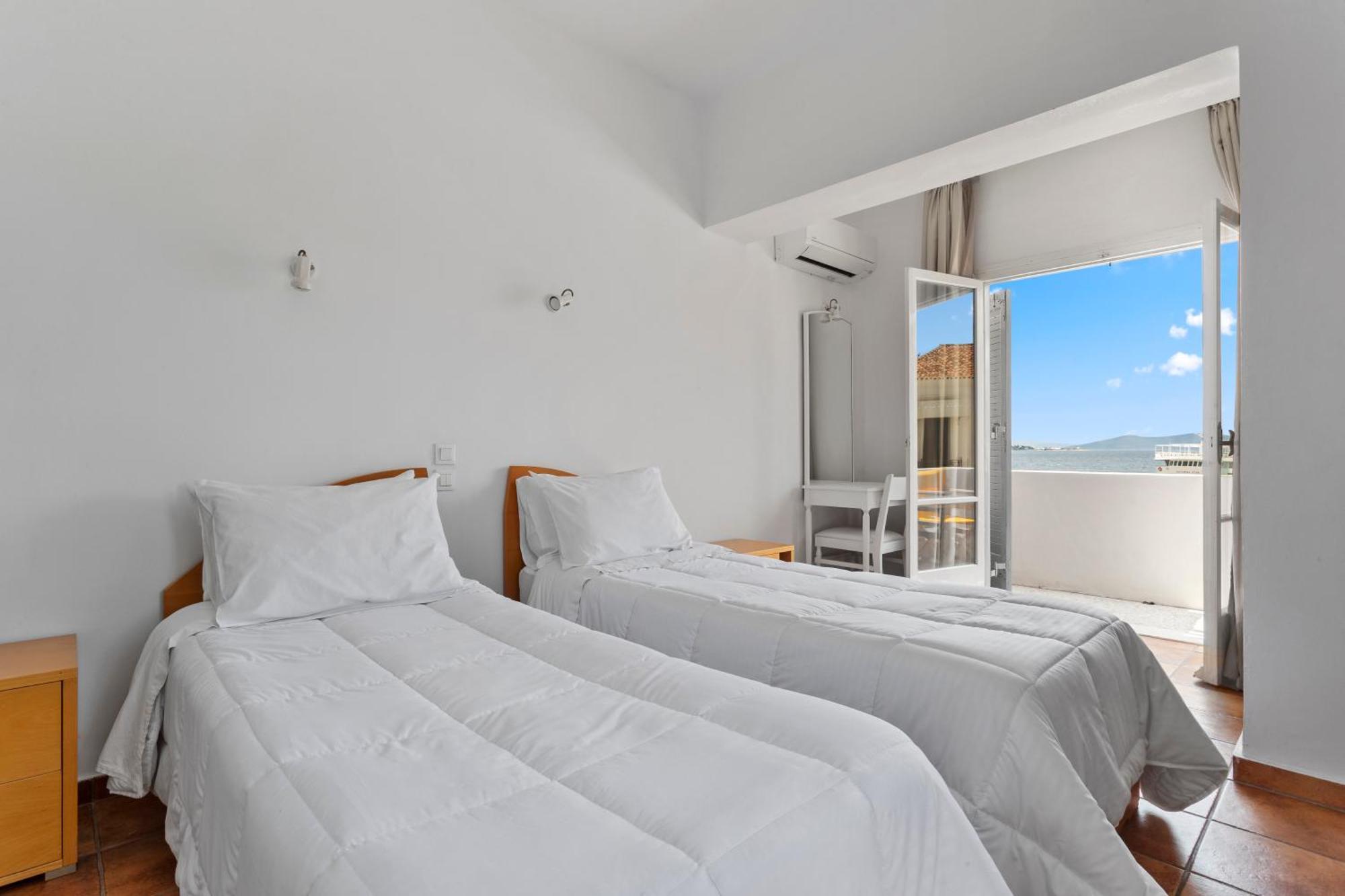Hotel Roumani Spétses Buitenkant foto