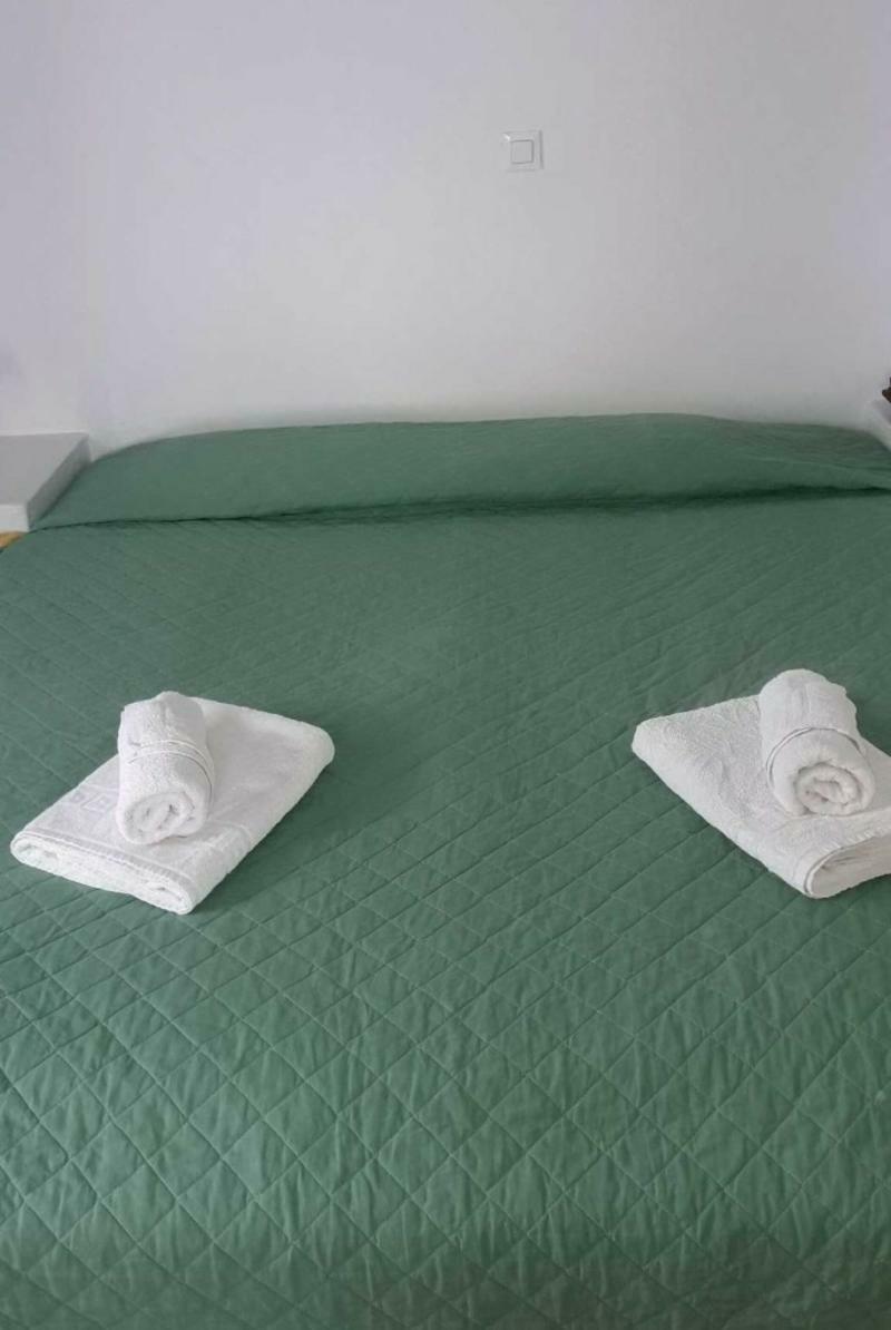 Hotel Roumani Spétses Buitenkant foto